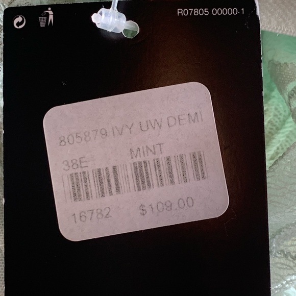 Conturelle lace underwire bra. NWT - Picture 11 of 13